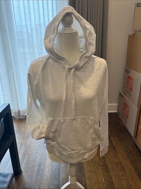Faherty Sunwashed Organic Cotton Hoodie - Med